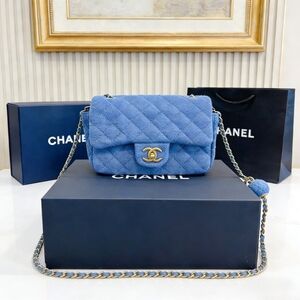 <AUTHENTIC>Chanel Quilted Denim Mini Flap Bag